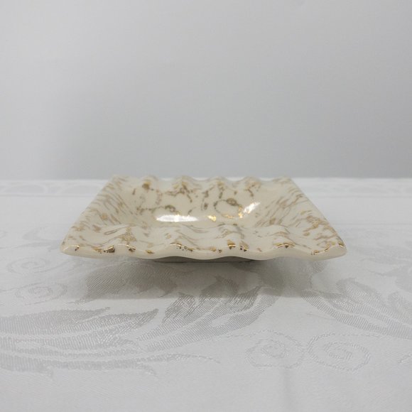 22 KT Gold White Ashtray Hand Painted 5" X 4" 10 Cigarette Slots Vintage MCM - Picture 4 of 12